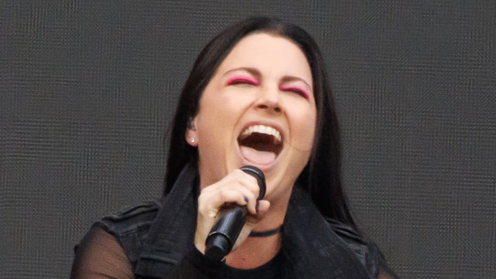 Amy Lee of Evanescence performs