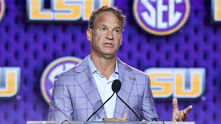 LSU Tigers head coach Lane Kiffin