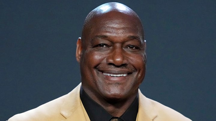 Feb 9, 2023; Phoenix, Arizona, US; Derrick Brooks poses for a photo on the red carpet before the NFL Honors award show at Symphony Hall. Mandatory Credit: Kirby Lee-Imagn Images