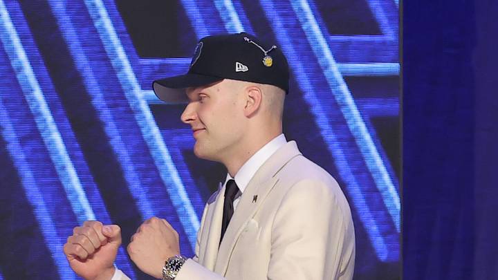 Jun 23, 2026; New York, NY, USA; The sixteenth pick in the 2026 NBA draft, Iowa guard Bennett Stirtz reacts after he was selected by the Memphis Grizzlies at Barclays Center. Mandatory Credit: Brad Penner-Imagn Images Jun 23, 2026; New York, NY, USA; The sixteenth pick in the 2026 NBA draft, Iowa guard Bennett Stirtz reacts after he was selected by the Memphis Grizzlies at Barclays Center. Mandatory Credit: Brad Penner-Imagn Images