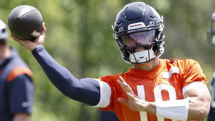 Caleb Williams is surrounded by quality targets but ultimately a Bears playoff run will revolve around how quickly he adapts. Caleb Williams is surrounded by quality targets but ultimately a Bears playoff run will revolve around how quickly he adapts.
