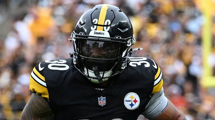 Sep 27, 2026; Pittsburgh, Pennsylvania, USA; Pittsburgh Steelers running back Jaylen Warren (30) runs against the Cincinnati Bengals during the second half at Acrisure Stadium. Mandatory Credit: Barry Reeger-Imagn Images Sep 27, 2026; Pittsburgh, Pennsylvania, USA; Pittsburgh Steelers running back Jaylen Warren (30) runs against the Cincinnati Bengals during the second half at Acrisure Stadium. Mandatory Credit: Barry Reeger-Imagn Images