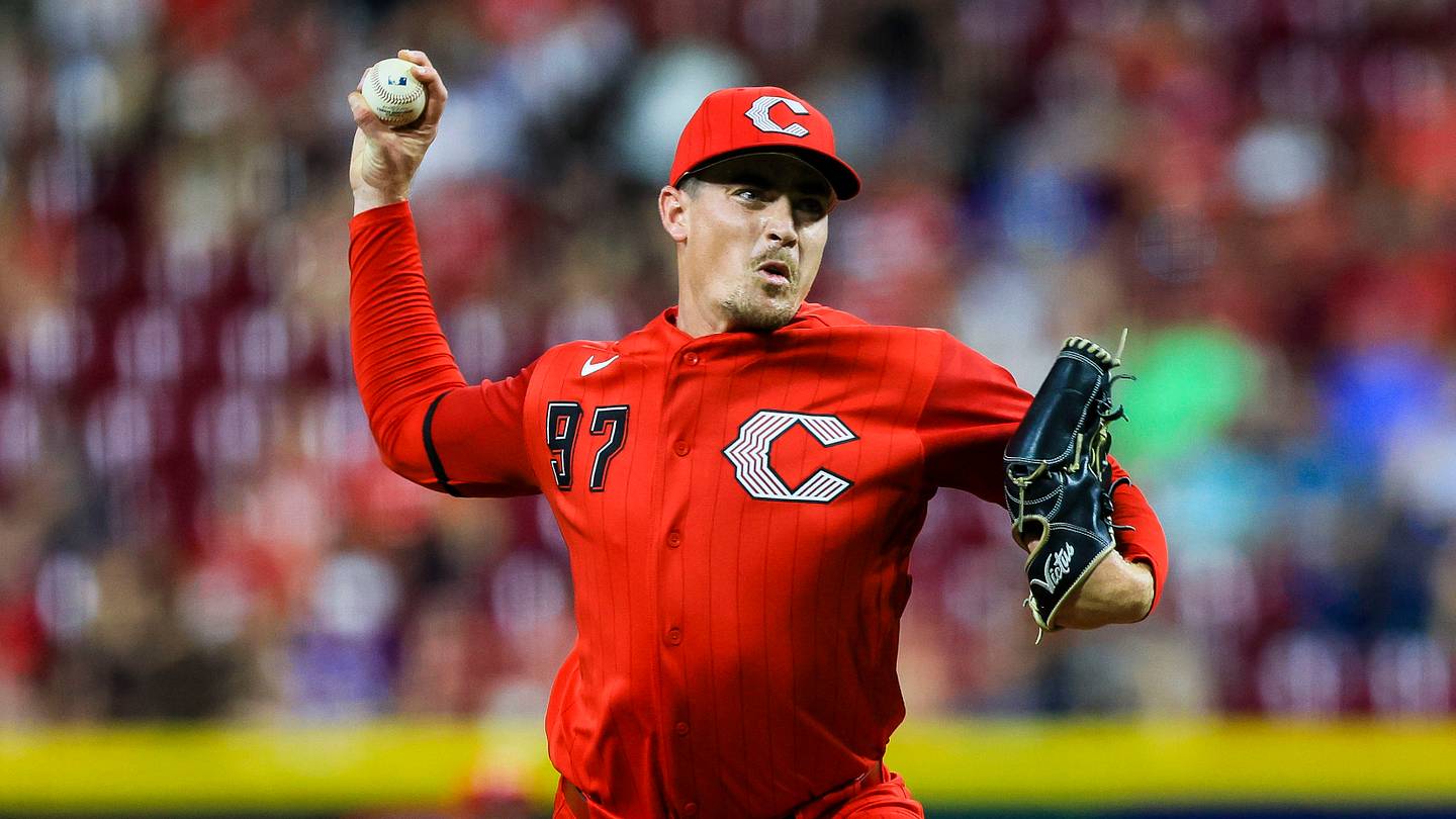 Twins Make Low-Risk Bullpen Addition With Ron Marinaccio Signing