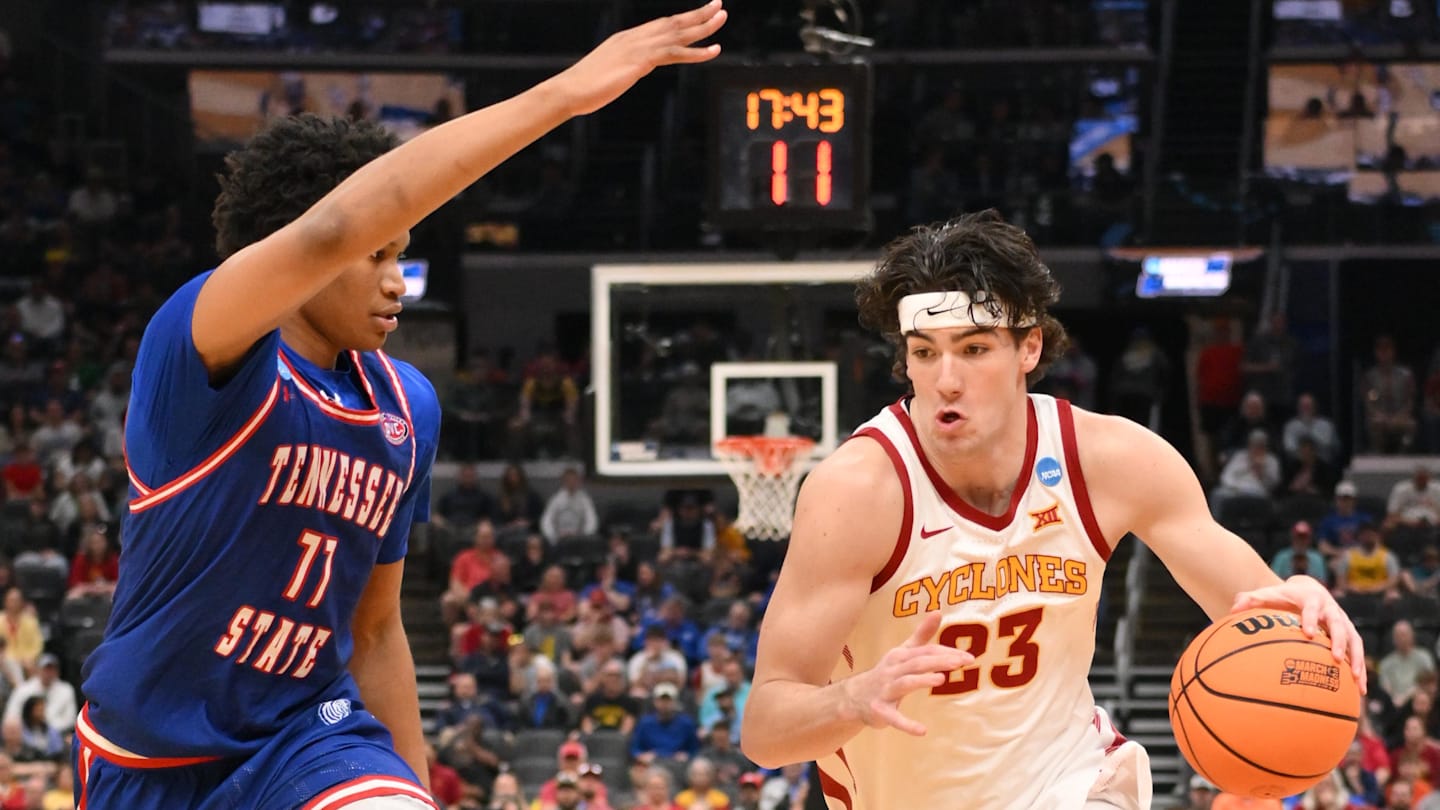 Blake Buchanan Makes Official Decision on Future With Iowa State Basketball