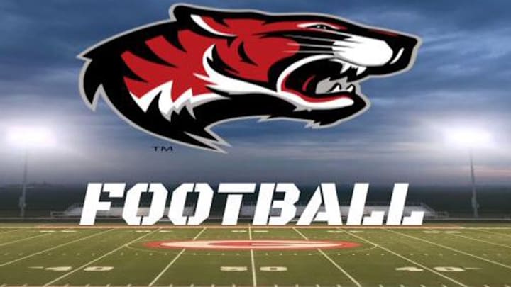 Gilbert Tigers football X banner