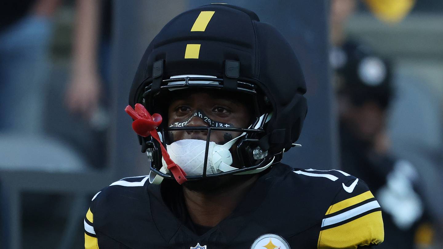 Steelers rookie stock report may quickly prove Omar Khan's doubters wrong