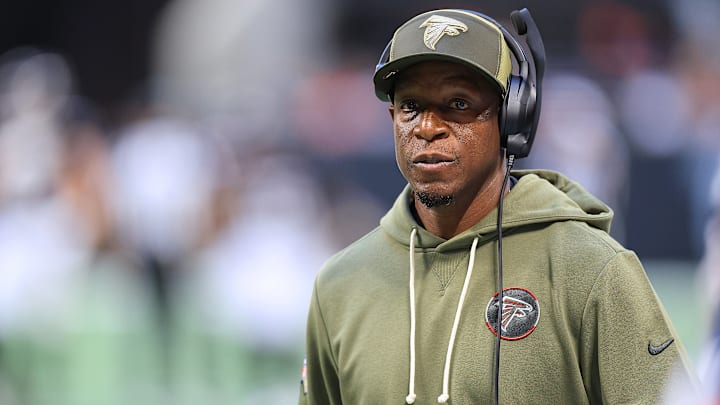 NFL: NOV 16 Panthers at Falcons NFL: NOV 16 Panthers at Falcons