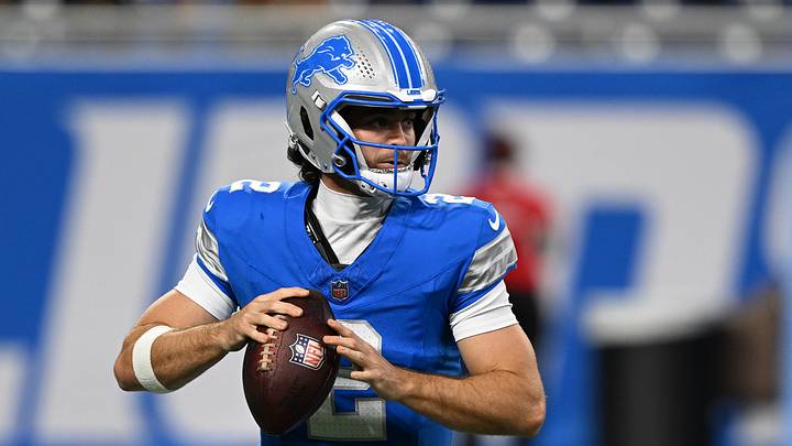 Detroit Lions quarterback Luke Altmyer (2) looks to pass against the Washington Commanders at Ford Field Detroit Lions quarterback Luke Altmyer (2) looks to pass against the Washington Commanders at Ford Field
