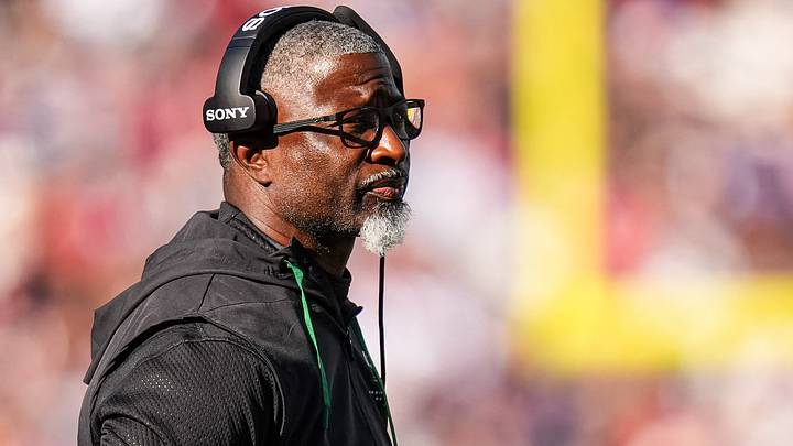 Jets head coach Aaron Glenn can't keep repeating this mistake if he wants to keep his job. Jets head coach Aaron Glenn can't keep repeating this mistake if he wants to keep his job.