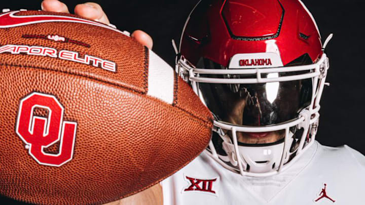 Oklahoma offensive lineman Ty Kubicek