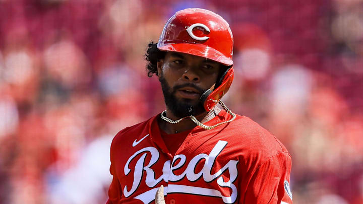 Cincinnati Reds outfielder Rece Hinds (57) runs to third