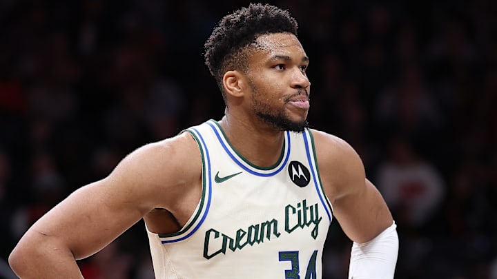 Milwaukee Bucks v Atlanta Hawks