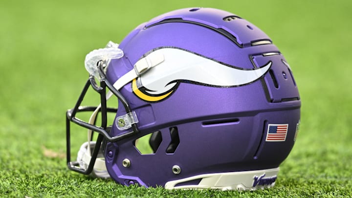 Minnesota Vikings helmet