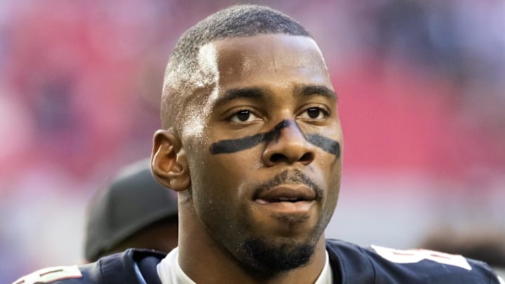 Dec 21, 2025; Glendale, Arizona, USA; Atlanta Falcons tight end Kyle Pitts Sr. (8) against the Arizona Cardinals at State Farm Stadium. Mandatory Credit: Mark J. Rebilas-Imagn Images