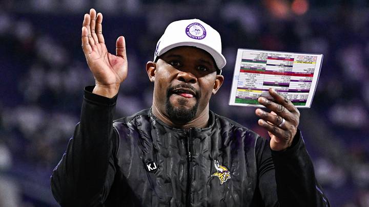 Minnesota Vikings defensive coordinator Brian Flores Minnesota Vikings defensive coordinator Brian Flores