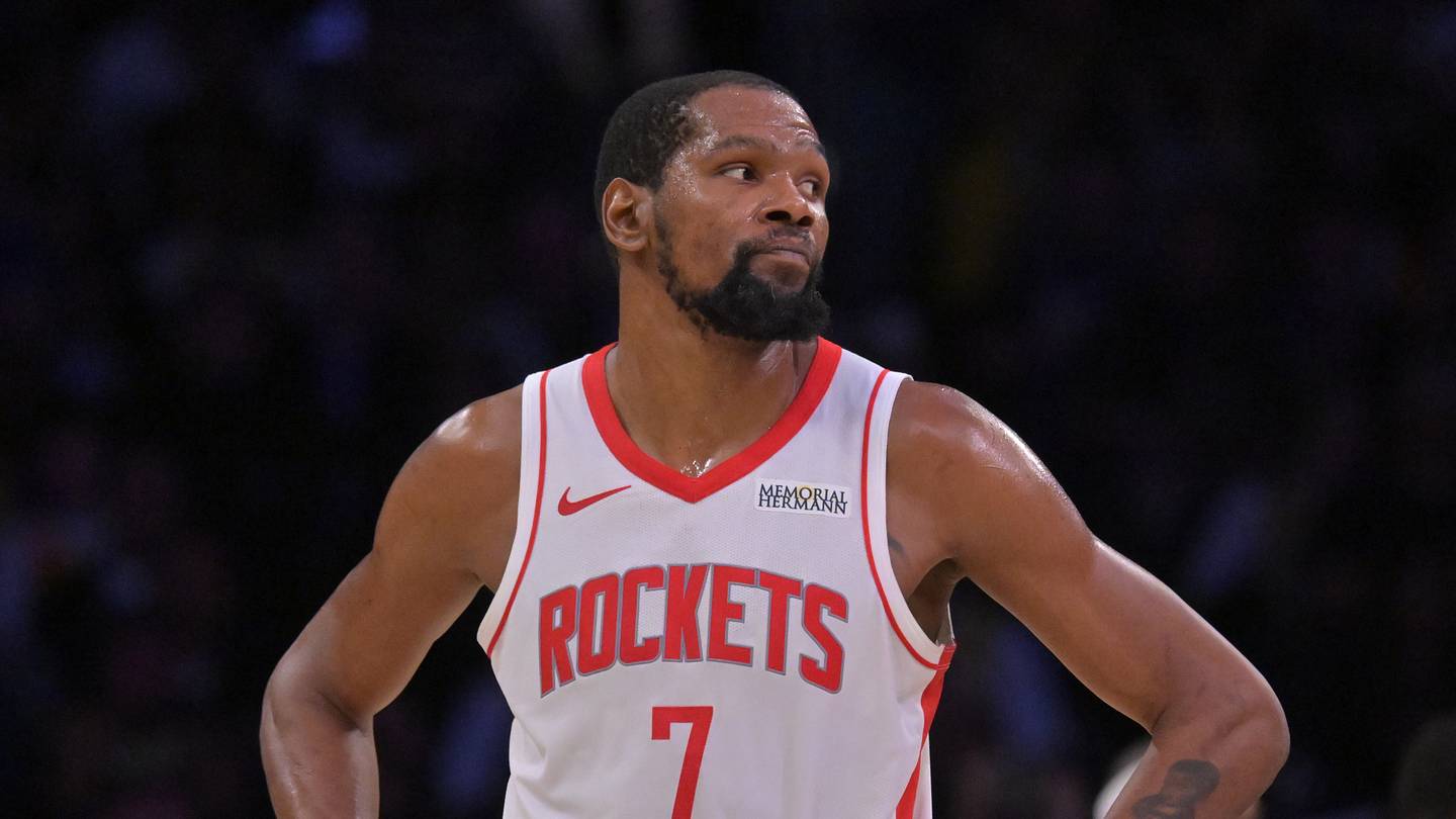 Rockets' long-overdue Kevin Durant decision stands in the way of a championship