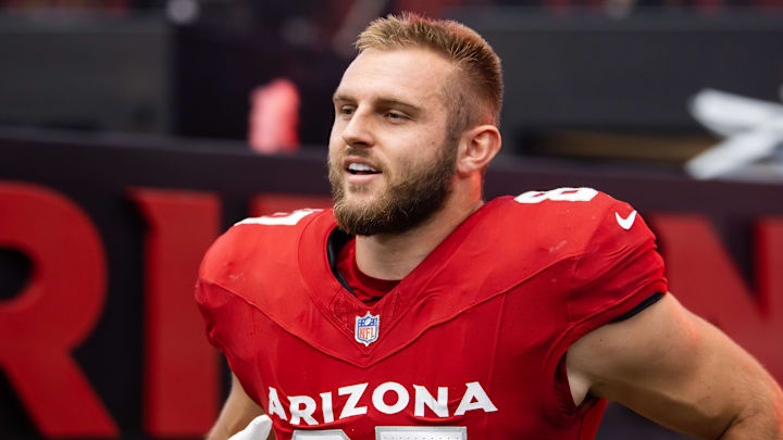 Sep 29, 2024; Glendale, Arizona, USA; Arizona Cardinals tight end Tip Reiman (87) against the Washington Commanders at State Farm Stadium. Mandatory Credit: Mark J. Rebilas-Imagn Images