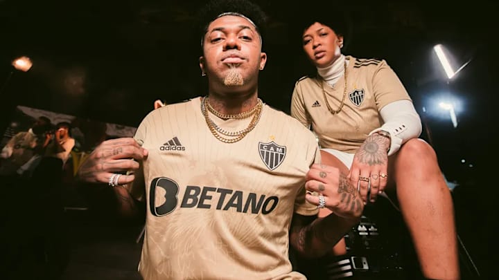 Terceira camisa do Galo é dourada, mesma cor do uniforme que celebrou o centenário, em 2008