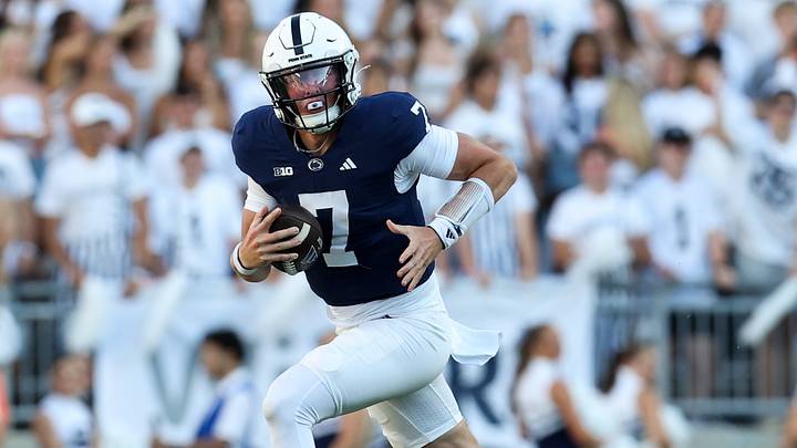 Penn State Nittany Lions quarterback Alex Manske (7) Penn State Nittany Lions quarterback Alex Manske (7)