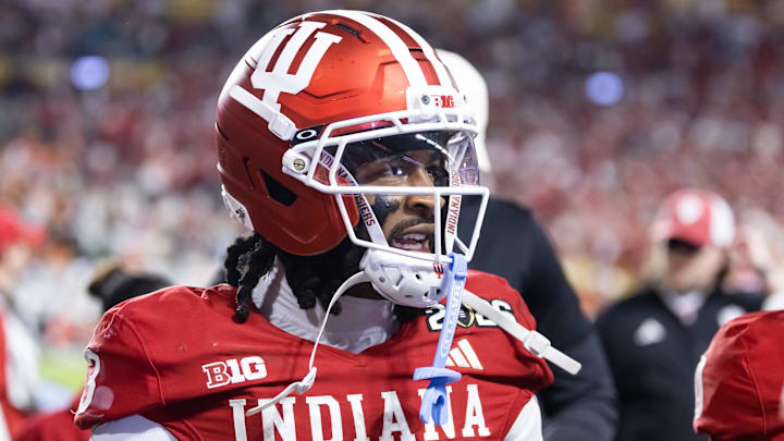 Indiana Hoosiers wide receiver Omar Cooper Jr. against the Miami Hurricanes. 