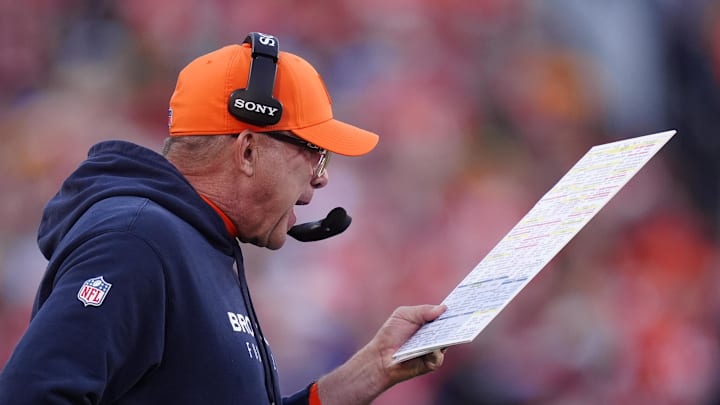 Dec 14, 2025; Denver, Colorado, USA; Denver Broncos head coach Sean Payton stands on the sidelines during the second quarter against the Green Bay Packers at Empower Field at Mile High. Mandatory Credit: Ron Chenoy-Imagn Images Dec 14, 2025; Denver, Colorado, USA; Denver Broncos head coach Sean Payton stands on the sidelines during the second quarter against the Green Bay Packers at Empower Field at Mile High. Mandatory Credit: Ron Chenoy-Imagn Images