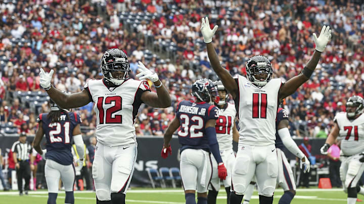 Atlanta Falcons wide receiver Mohamed Sanu Atlanta Falcons wide receiver Mohamed Sanu