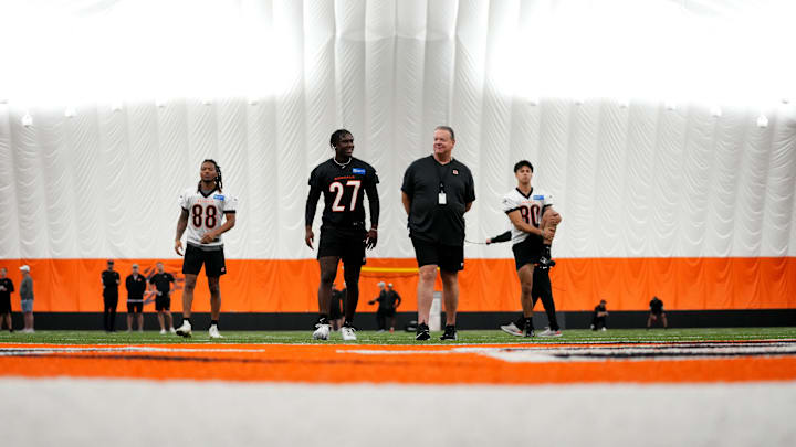 Cincinnati Bengals defensive back Jordan Battle talks with senior defensive assistant Mark Duffner during the team   s rookie mini camp, Friday, May 12, 2023, inside the team   s indoor practice bubble in Cincinnati.