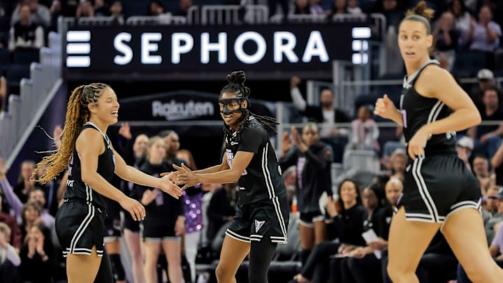 Veronica Burton, Tiffany Hayes and Stephanie Talbot