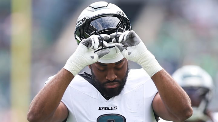 Aug 16, 2025; Philadelphia, Pennsylvania, USA; Philadelphia Eagles linebacker Joshua Uche (0) in a game against the Cleveland Browns at Lincoln Financial Field. Mandatory Credit: Bill Streicher-Imagn Images