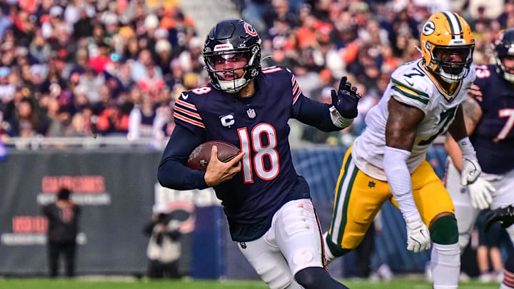 An ESPN pundit feels that Chicago Bears quarterback Caleb Williams will out-stat his Green Bay counterpart in 2025.