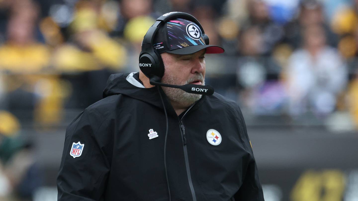 One Steelers stat shows Mike McCarthy is sabotaging Jaylen Warren's breakout