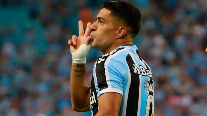 Jogador ficou de fora da lista de relacionados neste sábado