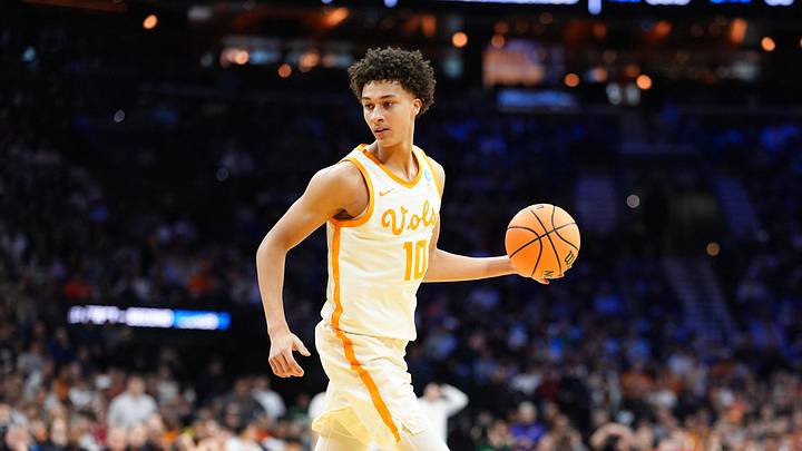 Mar 20, 2026; Philadelphia, PA, USA; Tennessee Volunteers forward Nate Ament (10) drives to the basket and looks to pass during the first half against the Miami (OH) RedHawks during a first round game of the men's 2026 NCAA Tournament at Xfinity Mobile Arena. Mandatory Credit: Kyle Ross-Imagn Images Mar 20, 2026; Philadelphia, PA, USA; Tennessee Volunteers forward Nate Ament (10) drives to the basket and looks to pass during the first half against the Miami (OH) RedHawks during a first round game of the men's 2026 NCAA Tournament at Xfinity Mobile Arena. Mandatory Credit: Kyle Ross-Imagn Images