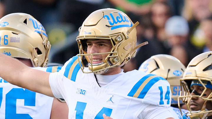 Oct 10, 2026; Eugene, Oregon, USA; UCLA Bruins quarterback Ty Dieffenbach (14) signals a first down during the second half in a game against the Oregon Ducks at Autzen Stadium. Mandatory Credit: Troy Wayrynen-Imagn Images Oct 10, 2026; Eugene, Oregon, USA; UCLA Bruins quarterback Ty Dieffenbach (14) signals a first down during the second half in a game against the Oregon Ducks at Autzen Stadium. Mandatory Credit: Troy Wayrynen-Imagn Images