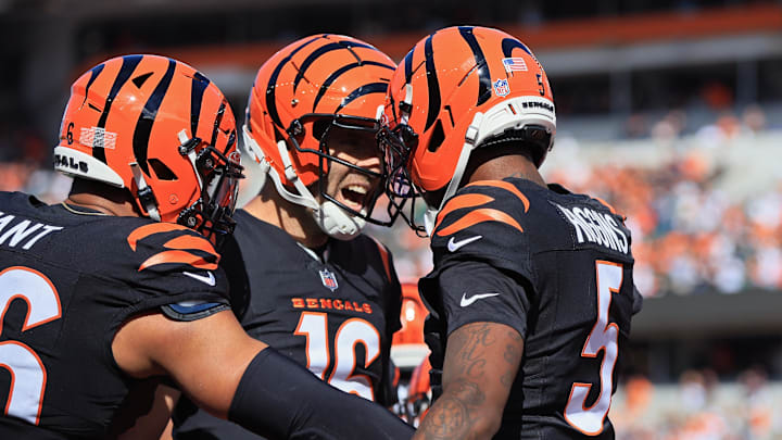 Oct 26, 2025; Cincinnati, Ohio, USA; Cincinnati Bengals wide receiver Tee Higgins (5) celebrates after scoring a touchdown with quarterback Joe Flacco (16) during the second quarter against the New York Jets at Paycor Stadium. Mandatory Credit: Katie Stratman-Imagn Images Oct 26, 2025; Cincinnati, Ohio, USA; Cincinnati Bengals wide receiver Tee Higgins (5) celebrates after scoring a touchdown with quarterback Joe Flacco (16) during the second quarter against the New York Jets at Paycor Stadium. Mandatory Credit: Katie Stratman-Imagn Images