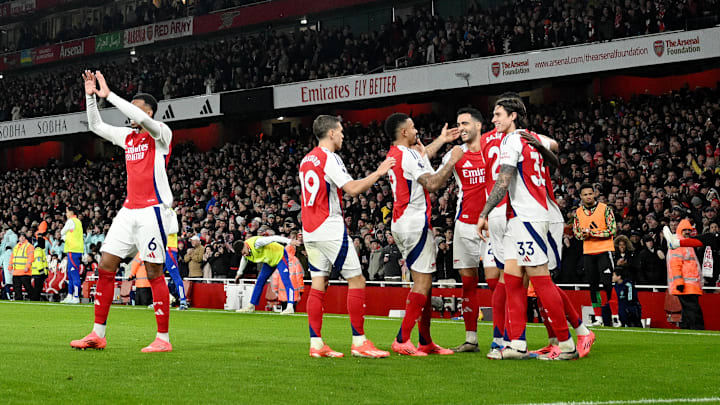 Arsenal have won 2,000 top flight games