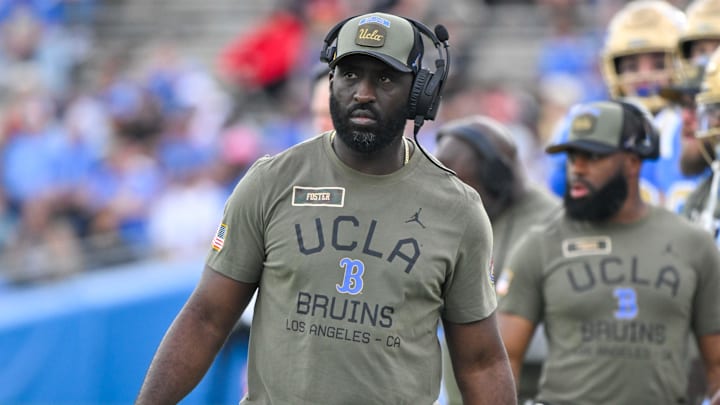 Nov 30, 2024; Pasadena, California, USA; UCLA Bruins head coach DeShaun Foster on the sidelines during the third quarter against the Fresno State Bulldogs at Rose Bowl. Mandatory Credit: Robert Hanashiro-Imagn Images Nov 30, 2024; Pasadena, California, USA; UCLA Bruins head coach DeShaun Foster on the sidelines during the third quarter against the Fresno State Bulldogs at Rose Bowl. Mandatory Credit: Robert Hanashiro-Imagn Images
