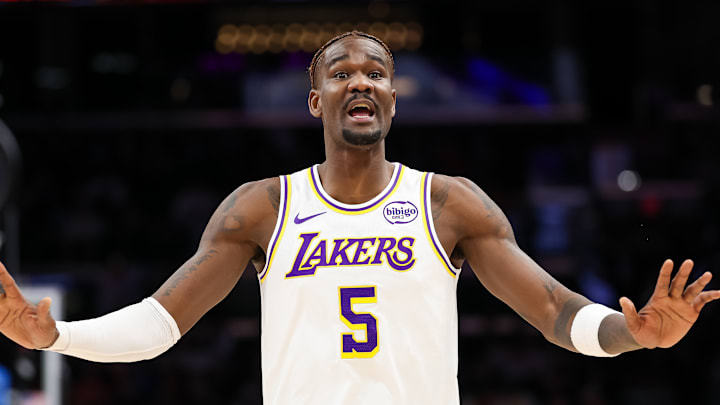 Los Angeles Lakers, Deandre Ayton