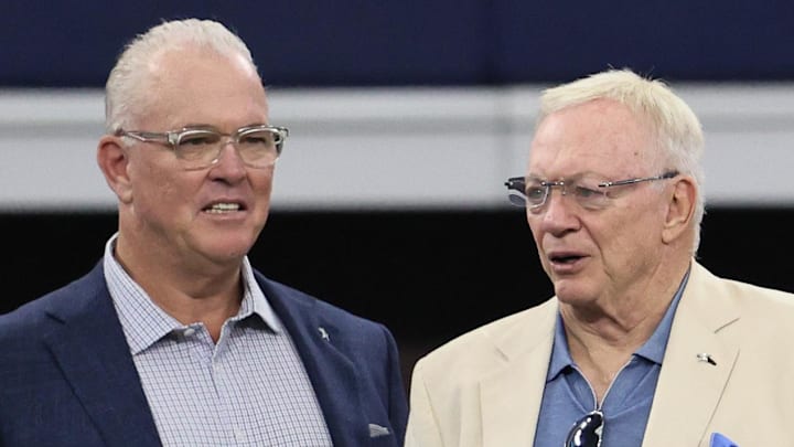 Dallas Cowboys COO Stephen Jones (left) and owner Jerry Jones (right) 
