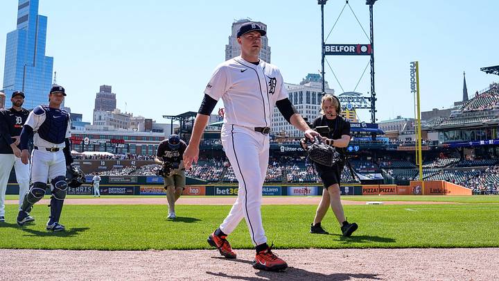 Detroit Tigers pitcher Tarik Skubal (29) walks towards the dugout after warm up before first pitch against Milwaukee Brewers at Comerica Park in Detroit on Thursday, April 23, 2026. Detroit Tigers pitcher Tarik Skubal (29) walks towards the dugout after warm up before first pitch against Milwaukee Brewers at Comerica Park in Detroit on Thursday, April 23, 2026.
