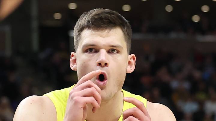 Walker Kessler dominated the Warriors on Wednesday night