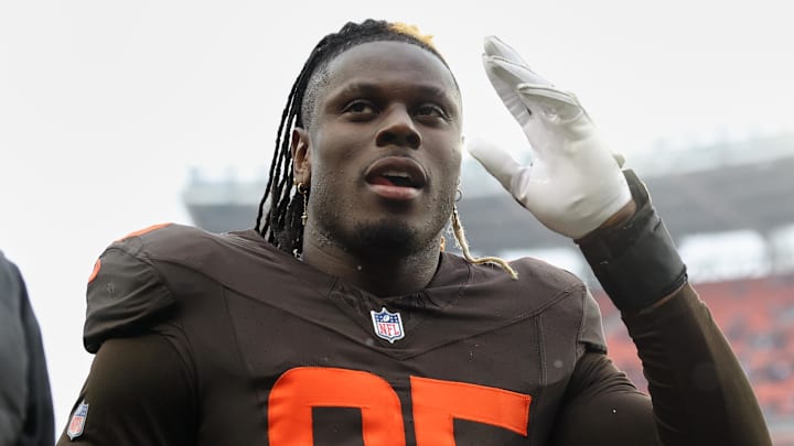 Dec 7, 2025; Cleveland, Ohio, USA; Cleveland Browns tight end David Njoku (85) walks off the field after the game against the Tennessee Titans at Huntington Bank Field. Mandatory Credit: Scott Galvin-Imagn Images