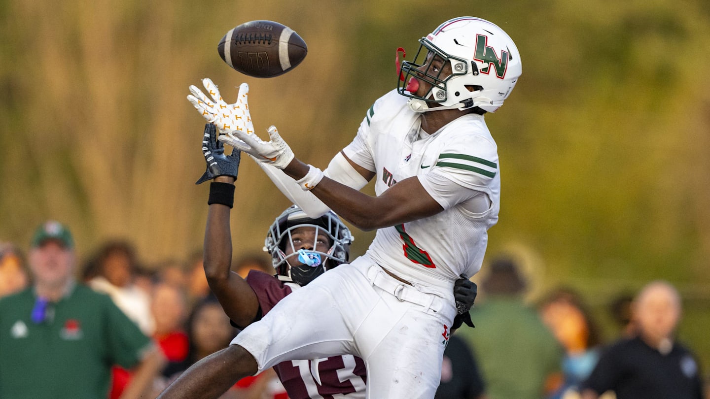 Top-ranked WR recruit reveals interest in four major college football programs
