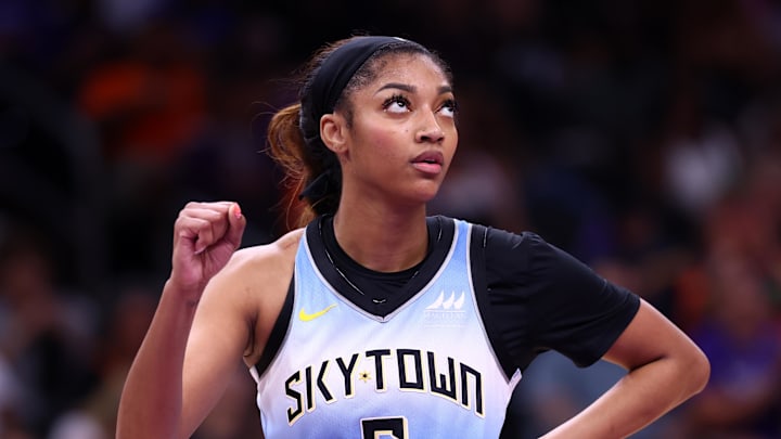 Chicago Sky forward Angel Reese (5)