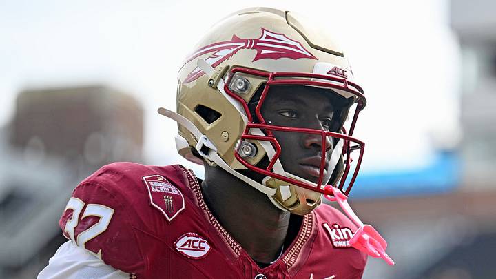 Oct 3, 2026; Tallahassee, Florida, USA; Florida State Seminoles running back Ousmane Kromah (32) warms up before the game against the Virginia Cavaliers at Doak S. Campbell Stadium. Mandatory Credit: Melina Myers-Imagn Images Oct 3, 2026; Tallahassee, Florida, USA; Florida State Seminoles running back Ousmane Kromah (32) warms up before the game against the Virginia Cavaliers at Doak S. Campbell Stadium. Mandatory Credit: Melina Myers-Imagn Images