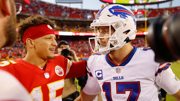 Buffalo Bills v Kansas City Chiefs
