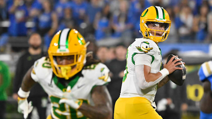 What you need to know as the Coaches Poll top 25 college football rankings are updated entering Week 8 action.