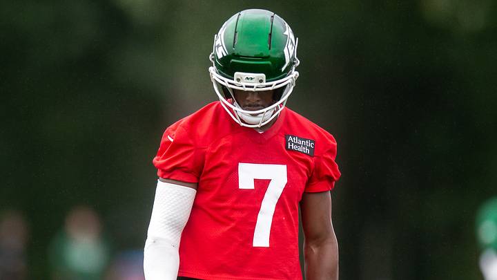 New York Jets quarterback Geno Smith New York Jets quarterback Geno Smith