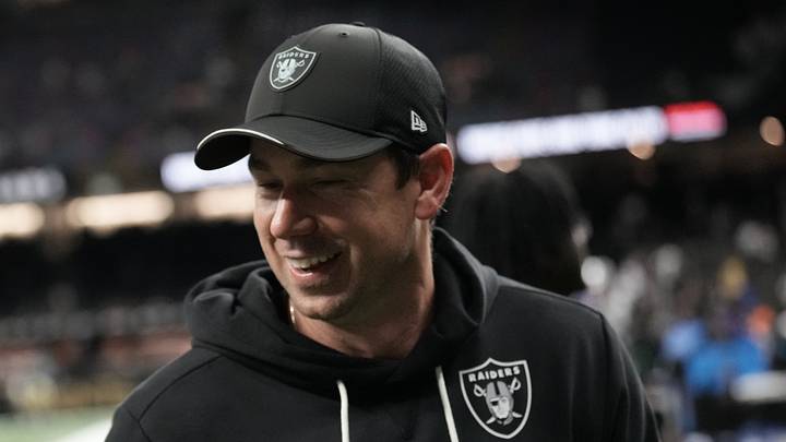 Sep 27, 2026; New Orleans, Louisiana, USA; Las Vegas Raiders head coach Klint Kubiak and quarterbacks coach Mike Sullivan celebreate after defeating the Las Vegas Raiders at Caesars Superdome. Mandatory Credit: Matthew Hinton-Imagn Images Sep 27, 2026; New Orleans, Louisiana, USA; Las Vegas Raiders head coach Klint Kubiak and quarterbacks coach Mike Sullivan celebreate after defeating the Las Vegas Raiders at Caesars Superdome. Mandatory Credit: Matthew Hinton-Imagn Images