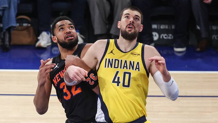 Mar 17, 2026; New York, New York, USA;  New York Knicks center Karl-Anthony Towns (32) and Indiana Pacers center Ivica Zubac (40) box out for a rebound in the first quarter at Madison Square Garden. Mandatory Credit: Wendell Cruz-Imagn Images